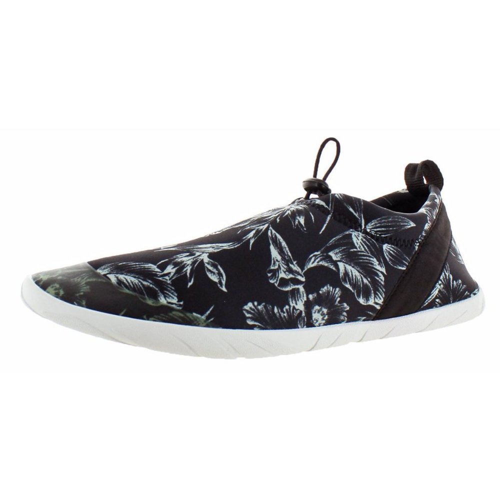 Tommy Bahama Island Neoprene Water Shoes